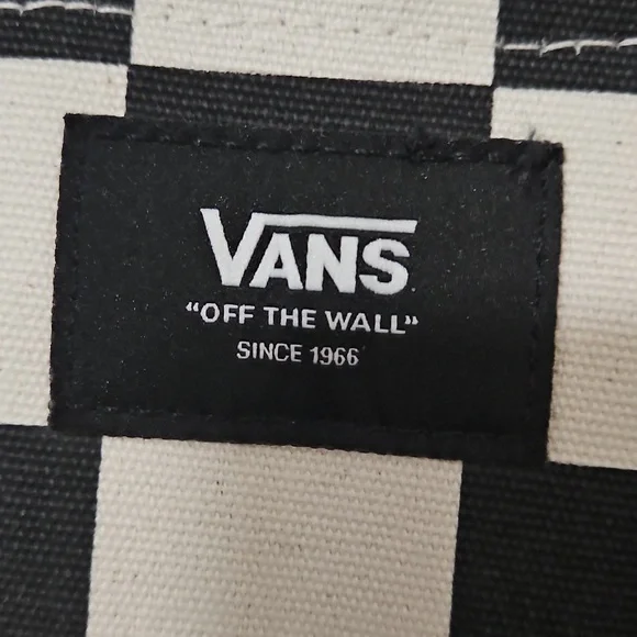 Vans Tote - Picture 2 of 4